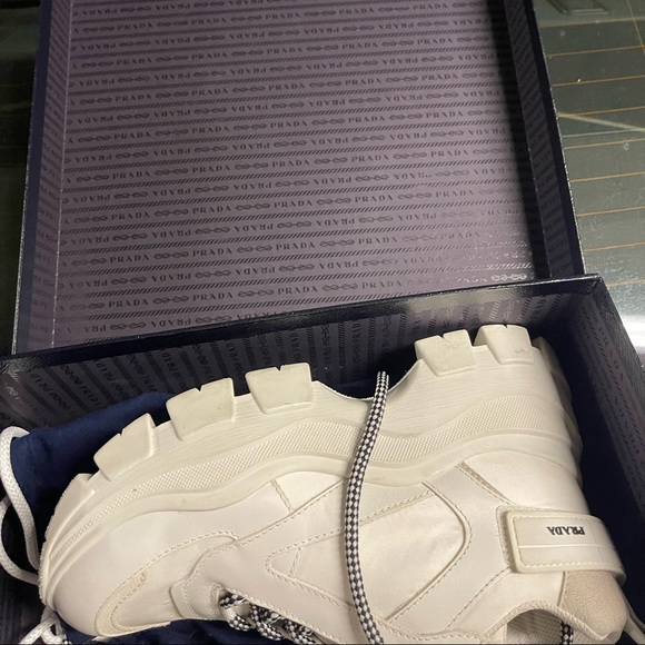 WORN ONCE! UNISEX (WOMENS 8/MEN 5 1/2) PRADA SNEAKERS. EXCELLENT CONDITION! - Picture 8 of 13